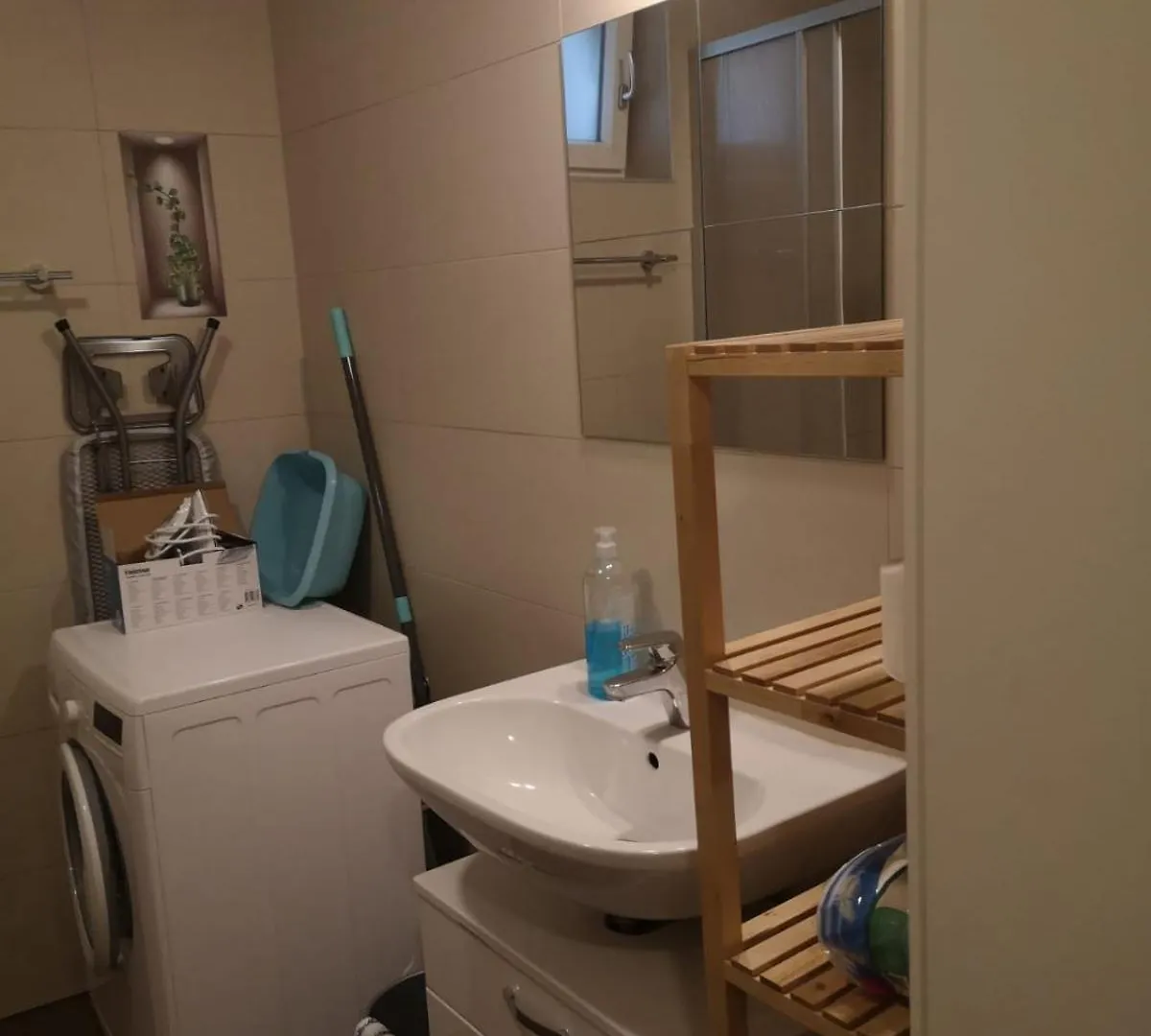 Vienna Danube Garden Apartment 22